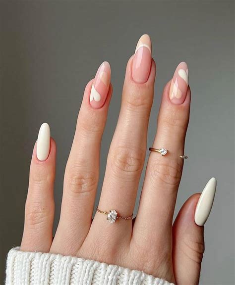 25+ Stunning Beige Nails That Are Anything But Bland!