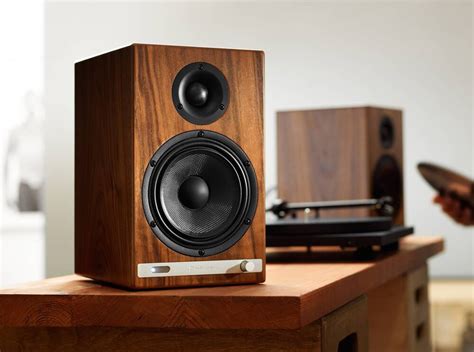 Audioengine HD6 Premium Powered Speakers — Audiophilia