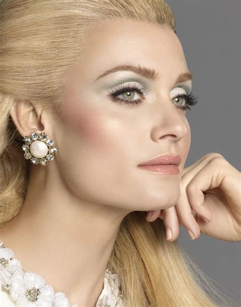 Girl Crush: Amber Valetta / NARS Summer Collection 2010 - BSB: Beauty news, makeup swatches and ...