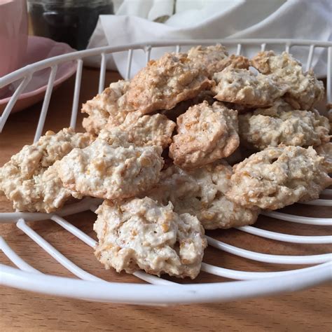 Bake-off Recipe: Kelloggs Cornflakes Chewy Macaroons Cookies