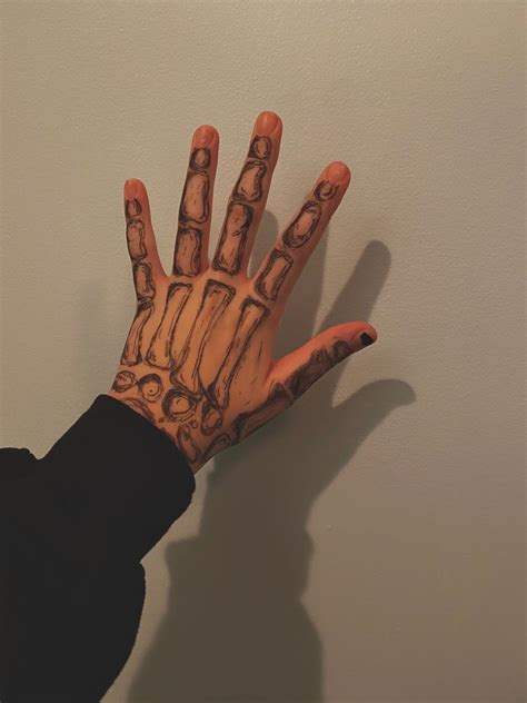 Skeleton Hand Drawing On Hand Tiktok Tutorial - mysweetdreamstory