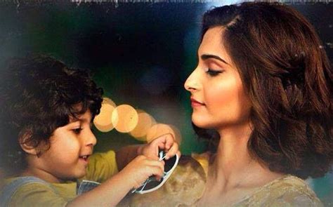 Movie Review: Sonam Kapoor career's Best Performance in "Neerja", Heart ...