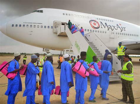 AIR CRASH AVERTED: 464 Pilgrims Escape Death At Sokoto Airport; - Gistmania