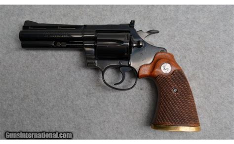 Colt ~ Diamondback ~ .38 Special