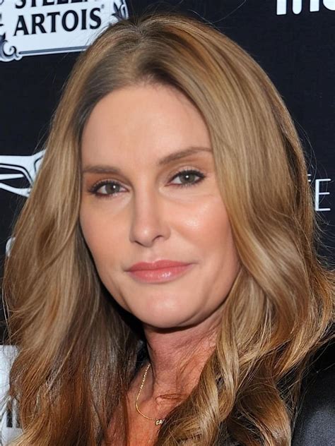 Caitlyn Jenner Reveals Insights into Kardashian-Jenner Relationships - Teknolojibura