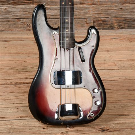 Fender Precision Bass Sunburst 1964 – Chicago Music Exchange