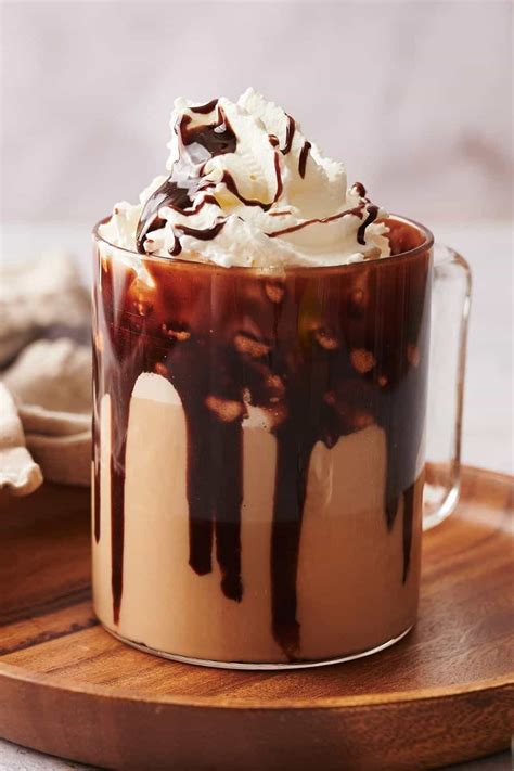 The Best Starbucks Cafe Mocha Recipe Made In Under 5 Minutes