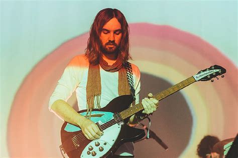 Kevin Parker de Tame Impala revela por qué prefiere trabajar en solitario