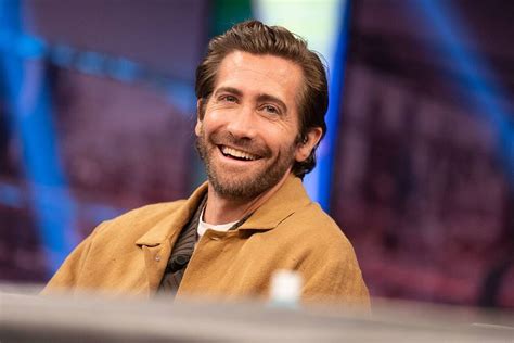 Jake Gyllenhaal's incredible physical transformation for role as UFC ...