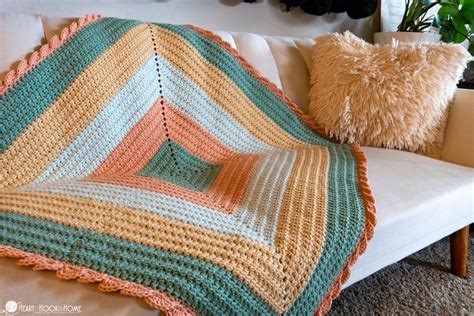 Pique-A-Boo Baby Blanket: Free Crochet Pattern - Heart Hook Home