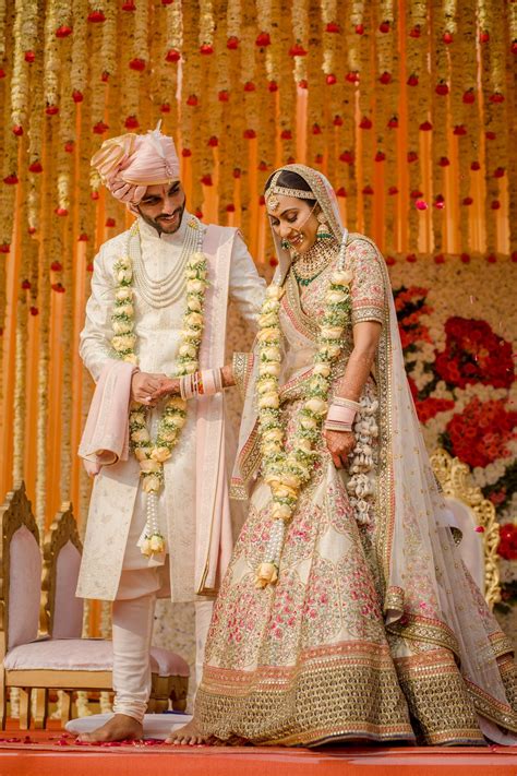 Royal Jaipur Wedding With A Couple In Voguish Outfits | Wedding dresses ...