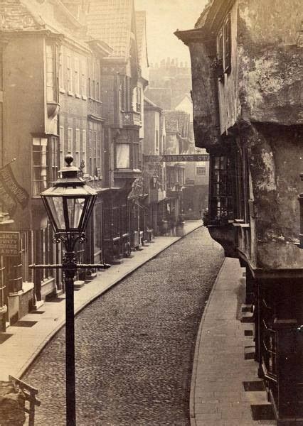 Stonegate in the 1800's London 1800, 19th Century London, 19th Century England, Old London ...