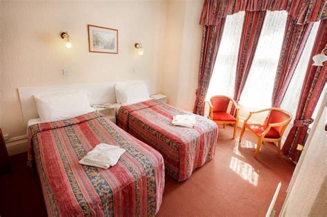 Devon Bay Hotel, Ilfracombe: Hot Deals & Reviews 2024 | Trip.com