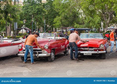 Taxi Drivers Cleaning, Old American Cars in Havana Editorial Image ...