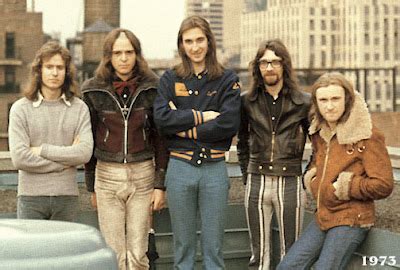 yesterdays and todays: IMMAGINI ROCK: GENESIS (ROCK PICTURES: GENESIS)