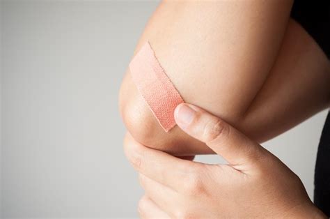 Antibiotics for a Puncture Wound | Livestrong.com