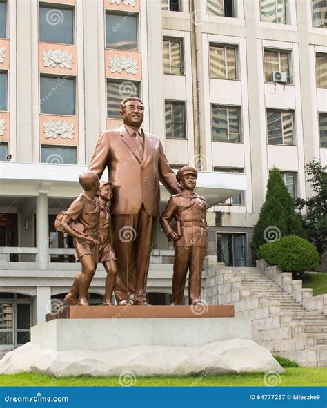 Monument To Kim Il Sung in Pyongyang Editorial Photography - Image of communist, party: 64777257