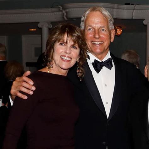 December 10, 2019 - Mark Harmon and his wife Pam Dawber at the 62nd NFF ...