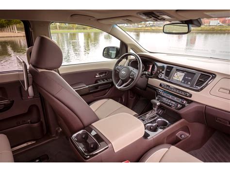 2019 Kia Sedona: 181 Interior Photos | U.S. News