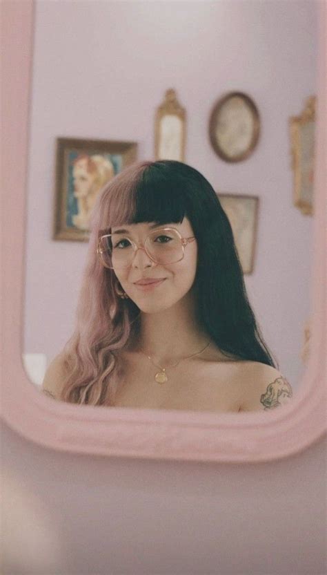 New photo of Melanie Martinez 2018, wallpaper Melanie Martinez Crybaby ...