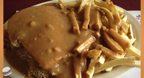 Hot Beef Sandwich With Gravy Fries : Damn That Looks Good