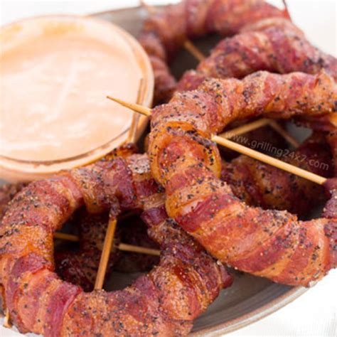 Bacon Wrapped Onion Rings with Sriracha Mayo Dipping Sauce