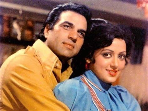 When Dharmendra, Hema Malini converted to Islam for their Nikah