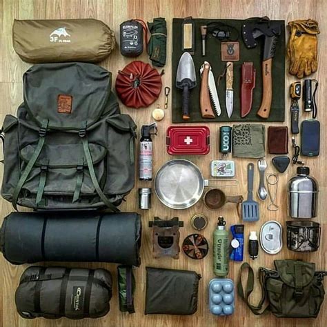 Bushcraft | Equipamento de sobrevivência, Acampamento bushcraft, Material de acampamento