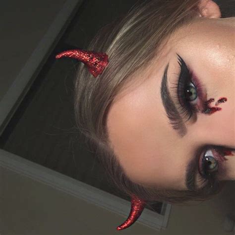 red devil | Devil makeup, Cool halloween makeup, Halloween makeup easy