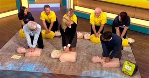 This Morning hosts taught CPR using Baby Shark song - but Phillip ...