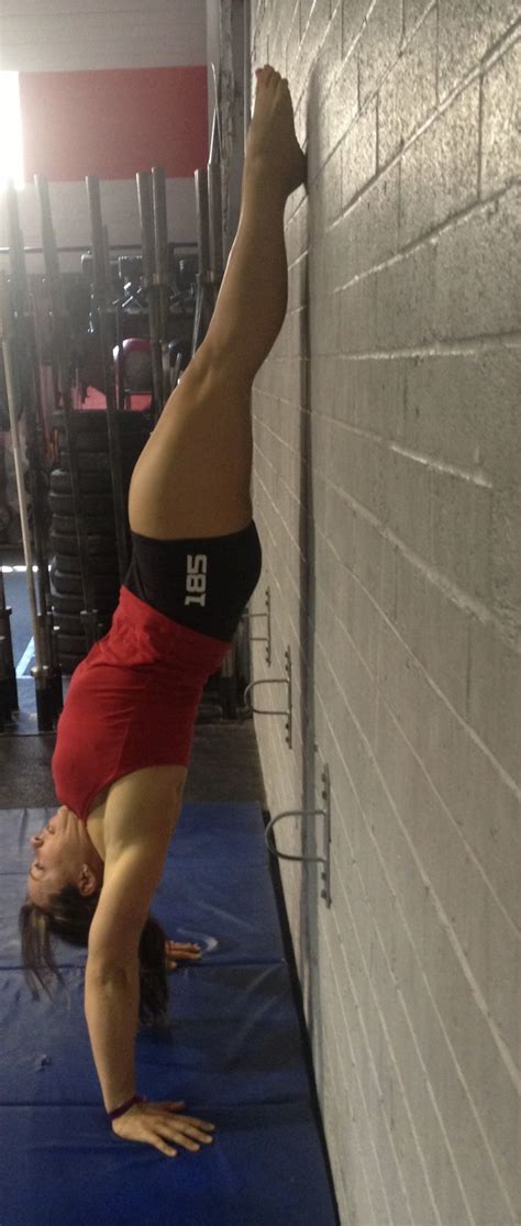 The Handstand Push-Up - Invictus Fitness