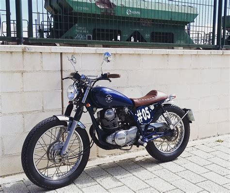 Resultado de imagen de Yamaha SR250 Cafe Racer | Cafe racer, Yamaha ...