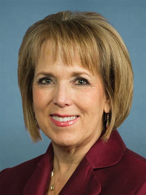 Contributors flock to Lujan Grisham in New Mexico governor’s race