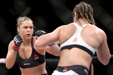 Ronda Rousey Just Defended Her UFC Title By Ending The Fight In 34 Seconds