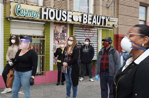 NYC salon owners demand coronavirus reopening plan at Bronx protest