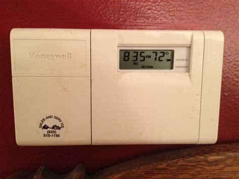Old Style Honeywell Thermostat