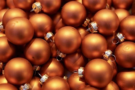 Christmas Balls Tree Decorations · Free photo on Pixabay