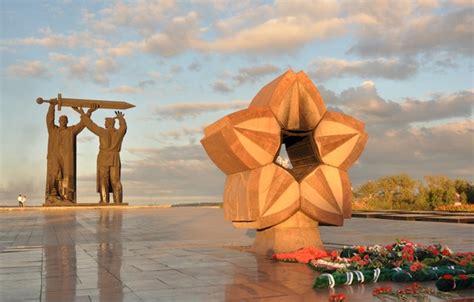 Wallpaper memory, war, monument, eternal flame, the city of Magnitogorsk, the rear of the front ...