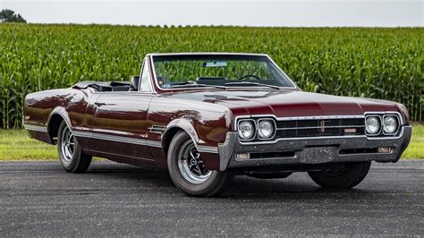 1966 Oldsmobile 442 Convertible | S83 | Chicago 2019