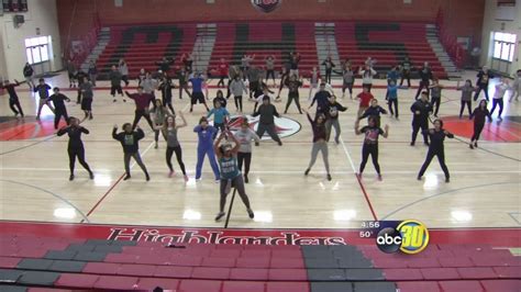 McLane high students staying fit with school workout program - ABC30 Fresno