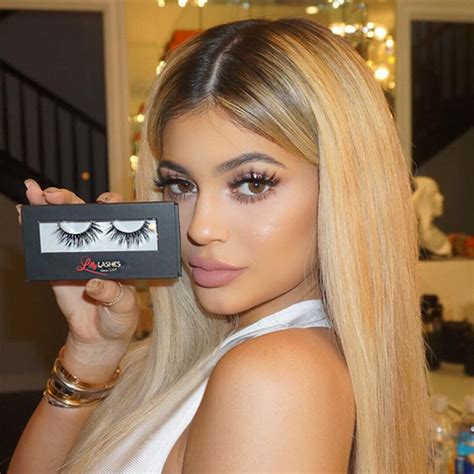 Kylie Jenner’s Eyelashes — Get Her False Lashes With Lilly Lashes ...