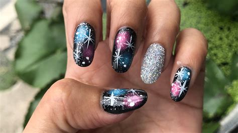 Our Out-Of-This-World Inspo To Pull Off Galaxy Nails