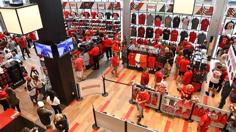 Tampa Bay Buccaneers Team Store