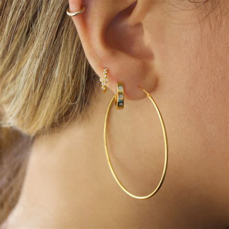 Large Hoop Earrings In Gold Vermeil – Carrie Elizabeth