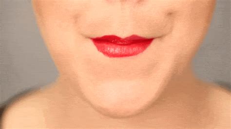 3 Steps to the Perfect Red Lip | Perfect red lips, Red lipsticks, Beauty