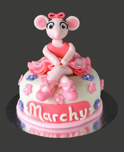 Angelina Ballerina Cake - CakeCentral.com