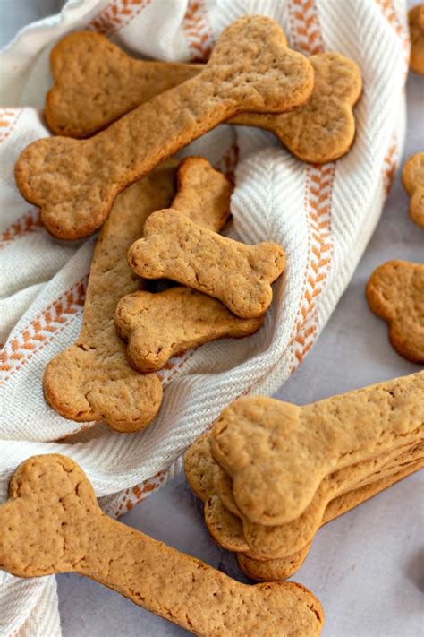 Easy Homemade Dog Treats - Alice and Lois