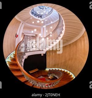 Cecil Brewer staircase - Heals, Tottenham Court Road Stock Photo - Alamy