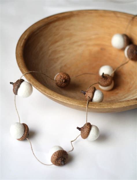 Beautiful Acorn Crafts Ideas with Real Acorns - The Idea Room