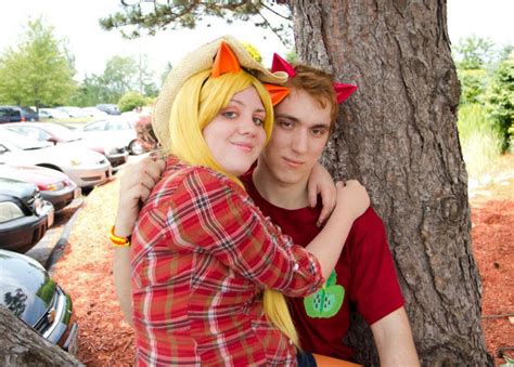 Applejack and Big Mac by saturnsxsandworm on DeviantArt